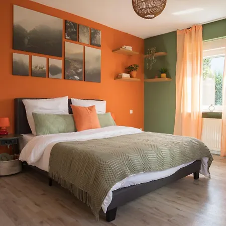 Orange Haus In Der Naehe Frankfurt Tatil Evi *