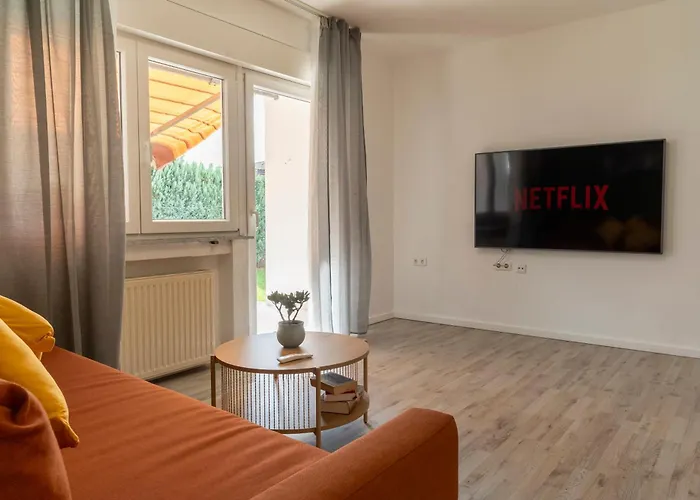 Orange Haus In Der Naehe Frankfurt Tatil Evi